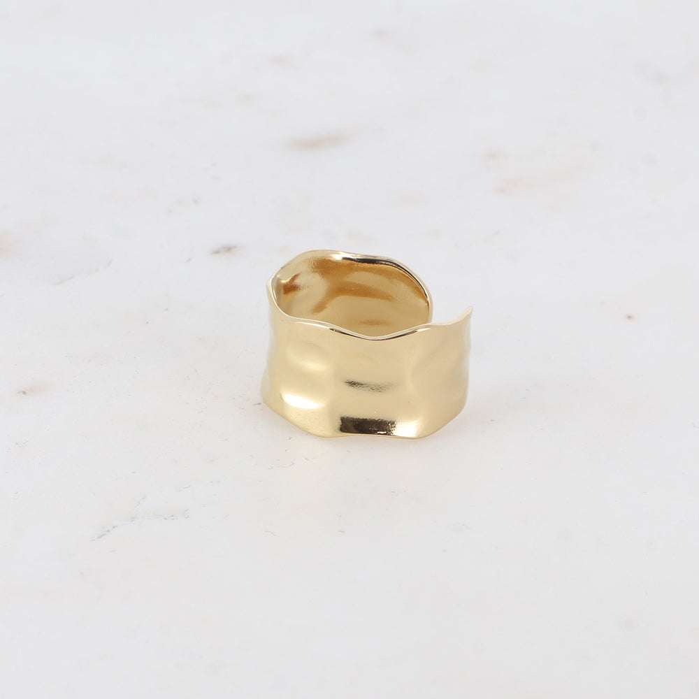 Yanabel Ring – The Urbanista